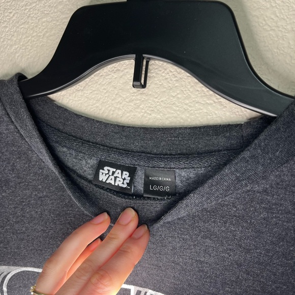Star Wars Official Grey Crew Neck Sweater Size L - Picture 3 of 5